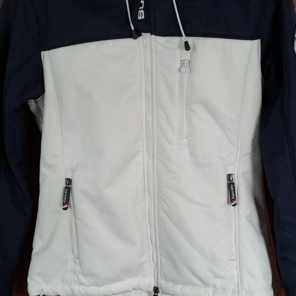 Jacket - Picture 3 of 4